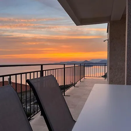 Family Vacation Rezevici Villa